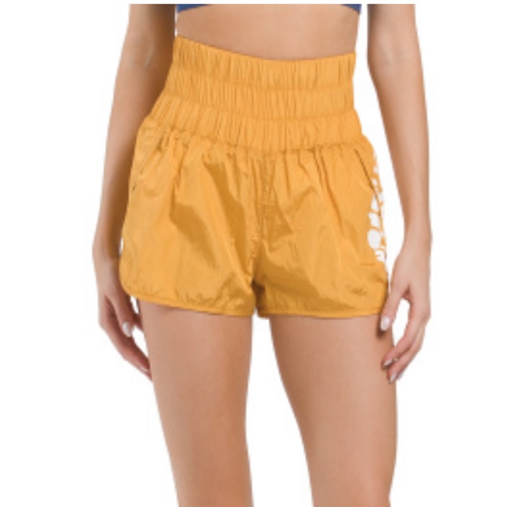 NWT!! Free people movement shorts